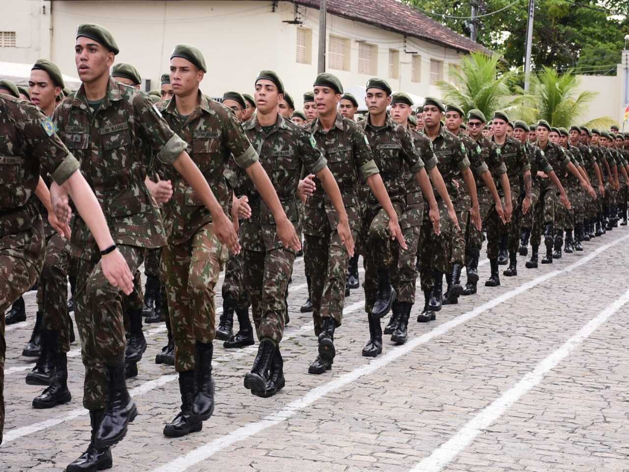 Dobrado Militar mais tocado em formaturas #infantaria #exercitobrasileiro  #militarylife 